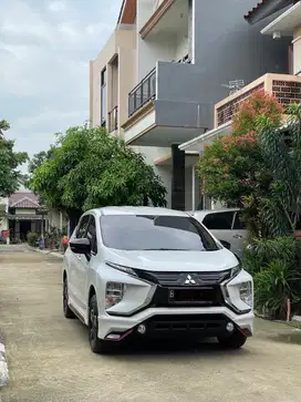 Xpander black edition metic 2021