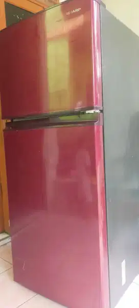 Kulkas 2 Pintu Tanpa Bunga es