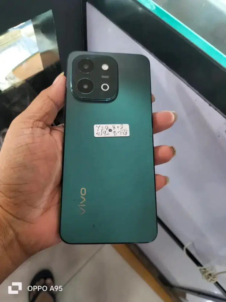 Vivo y28 NFC ram 8+8 internal 128 mulus