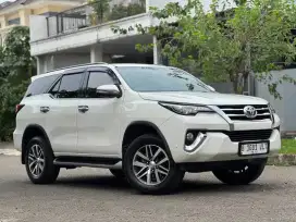 Toyota Fortuner VRZ Diesel AT 2016 Putih – Pajak Panjang, Terawat