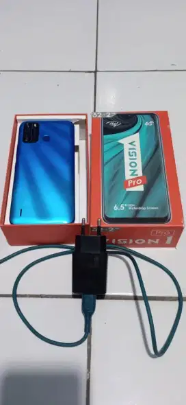 Jl hp Intel pro ram2/32 4g layar 6.5 in pulset 300