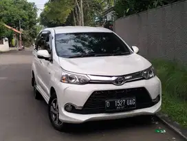 toyota avanza veloz 1.5 at matic 2017 putih mulus bandung