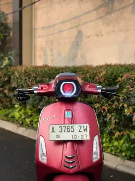 VESPA SPRINT IGET TAHUN 2017