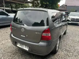 NISSAN GRAND LIVINA 2009