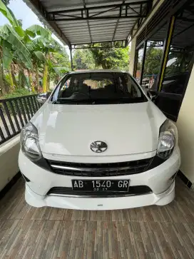 Di Jual mobil Toyota Agya g Trd s 2017 manual