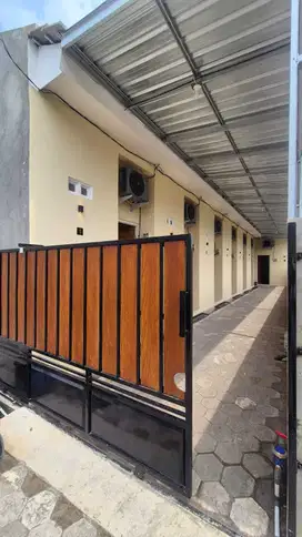 Kost di perum pucang gading