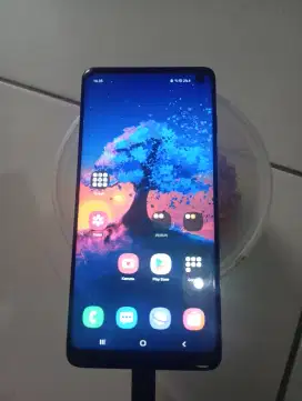 Samsung Galaxy S10 8/128  SM-973F/DS
