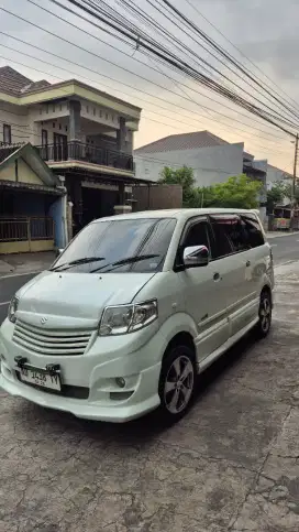 APV SGX LUXURY 2013 original istimewa