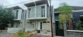 JUAL LELANG RUMAH PURI SAFIRA REGENCY GRESIK M2656 DEKAT GKB