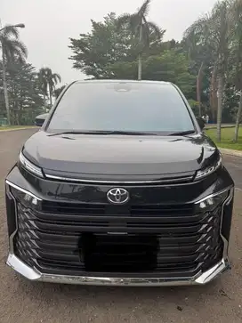 VOXY PREMIUM 2024