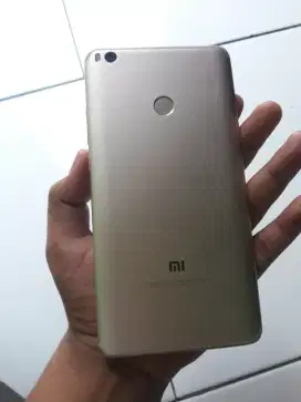 Mi max 2 4/64gb