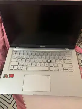 (NEGO)Laptop Asus Kondisi Masih Bagus Banget Jarang Dipake