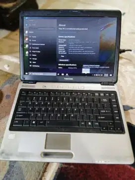 Laptop thosiba satellite L310