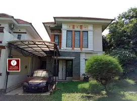 Turun Harga  Dijual Rumah Murah di Legenda Wisata Cibubur, Gunung