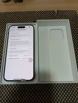 iPhone 15 pro natural Titanium 128gb