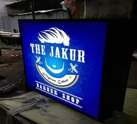 Perbaikan Neonbox Ganti Gambar MMT papan nama pasang Stiker Tembok