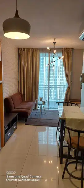 Sewa Apartemen Central Park tipe 1BR Furnish Mewah cakep Lantai Sedang
