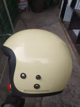 Jual murah helm baru ( size M )