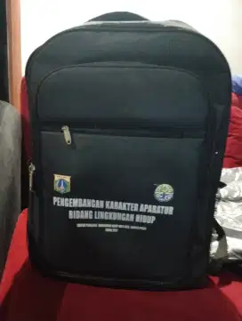 Tas ransel besar