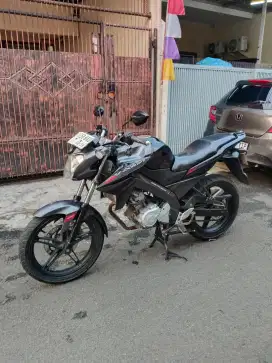 Yamaha vixion KS 150 CC th 2014 plat 2029 mesin halus