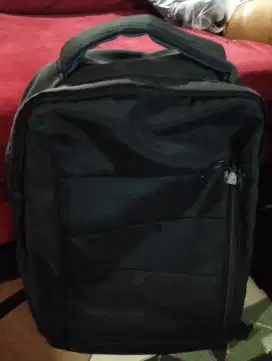 Tas ransel buat laptop