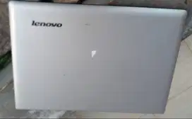 Laptop Lenovo Ideapad 40-70-Corei3-4030u GEN 4-RAM 4GB-SSD 128GB-Norma