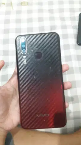 Jual HP vivo Y 12 / 64 GB