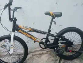 BMX facific plazzo UK 20 batangan alumunium