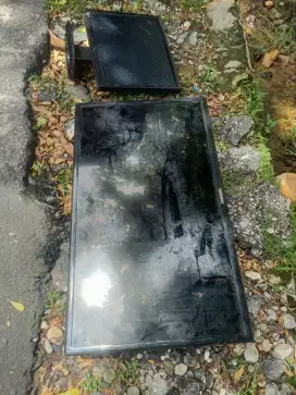 Di jualtv Samsung 32 inci dari pada menyemak di kantor merek samsung