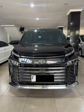 Toyota Voxy 2.0 Automatic Tahun 2024