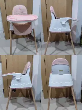 Kursi makan bayi