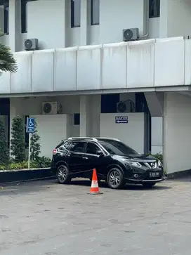 Nissan Xtrail 2.5 AT Black Hitam 2015 Nissan Xtrail 2016 Nissan 2017