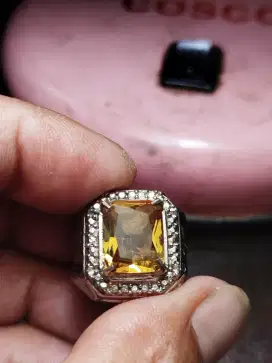 cincin natural zultanite change collour