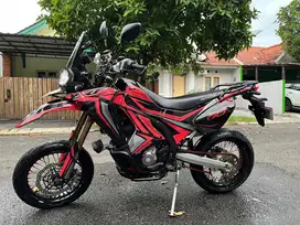 CRF 250 RALLY 2019 Black Edition Super Moto