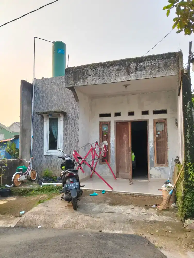Jual butuh rumah minimalis 2 lantai
