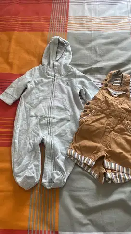 Baju bayi preloved mulus cakep
