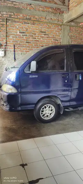 Dijual mobil Daihatsu espass