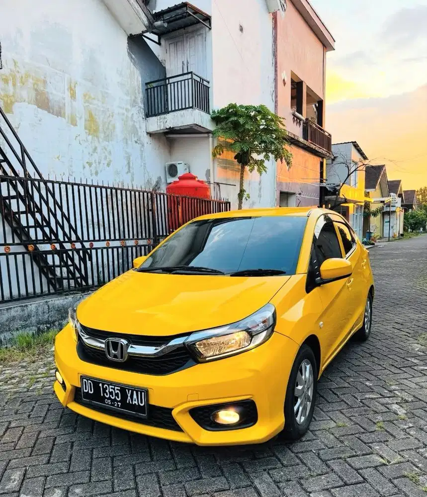 Honda Brio E CVT