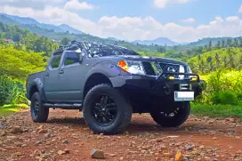 [good condition/pemakai] Frontier Navara Matic 4x4 diesel  tax on