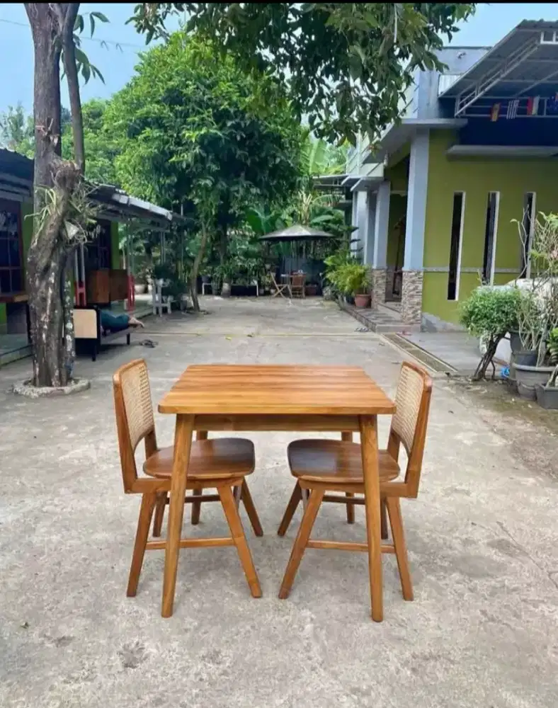 Set meja caffe kayu jati