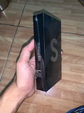 Dijual Samsung S22 256 GB Phantom White