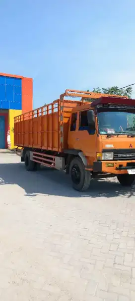 DI JUAL MITSUBISHI FUSO FM517HL 4x2 M/T