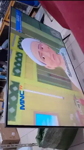 Tv android/smart Tv 65inch SAMSUNG jual kondisi sakit sudah beli baru