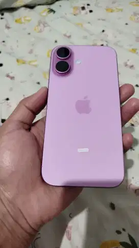 iPhone 16 128GB Like New