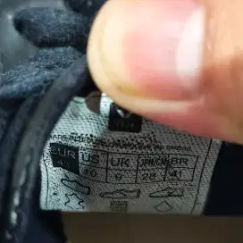 Sepatu Veja Size 43