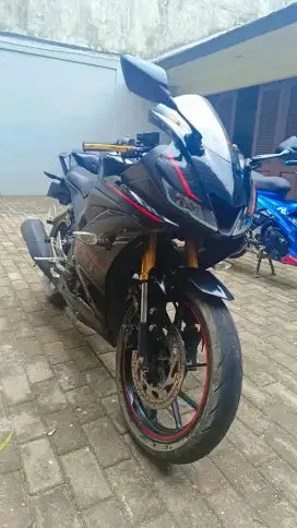 Jual R15 V3 2019 Motor Seperti baru