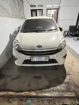 Dijual mobil pribadi agya 2014