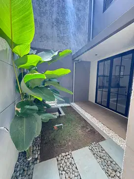 Rumah Antapani dijual cepat siap huni di jalan sumenep