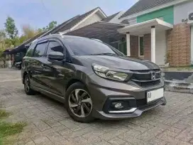 Mobil Mobilio di kulon Progo Yogyakarta