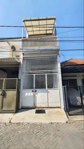 Jual Rumah Mulyosari 2 Lantai Surabaya